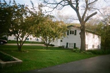431 Tulsa Ave, Carpentersville, IL 60110 - photo 2