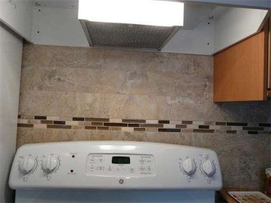 62 Carey Ave unit 5, Watertown, MA 02472 - photo 7