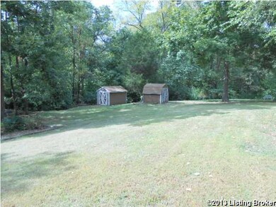 unlisted-address, Louisville, KY 40219 - photo 6