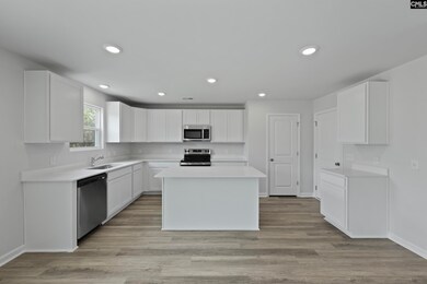 210 Barracks Rd, Columbia, SC 29229 - photo 4