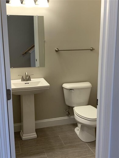 60 Old Academy St unit 102, Fairfax, VT 05454 - photo 6