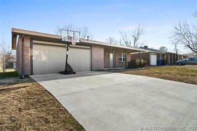 Another view of the new driveway!