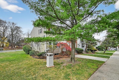 28 Alan Rd, Spring Valley, NY 10977 - photo 3