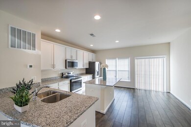 813 Savile Row Terrace, Purcellville, VA 20132 - photo 2