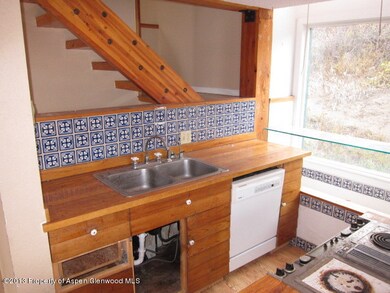 1711JuniperHillRd (6)