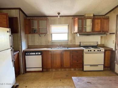 502 13, Wiggins, MS 39577 - photo 3