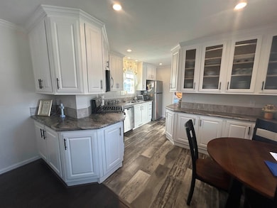 206 Sherwood Glen, Somersworth, NH 03878 - photo 5