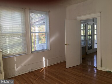 3907 Barrington Rd, Gwynn Oak, MD 21207 - photo 4