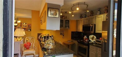 11910 SW 11th Ct, Davie, FL 33325 - photo 7