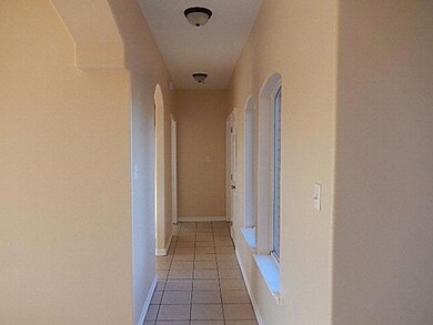 909 Villa Del Lago, Donna, TX 78537 - photo 2