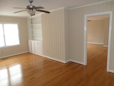 2406 Amigo Dr, Fayetteville, NC 28305 - photo 7