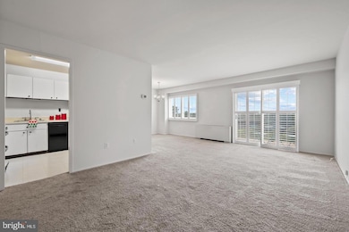 1111 University Blvd W unit 815, Silver Spring, MD 20902 - photo 6