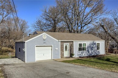 9908 W 60th St, Shawnee, KS 66203 - photo 2