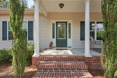 42-60 Bridle Path_42