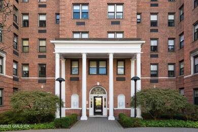 Harbor View unit 6D, Greenwich, CT 06830 - photo 2