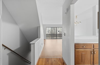 135 Wellington Dr, Farmington, CT 06032 - photo 4