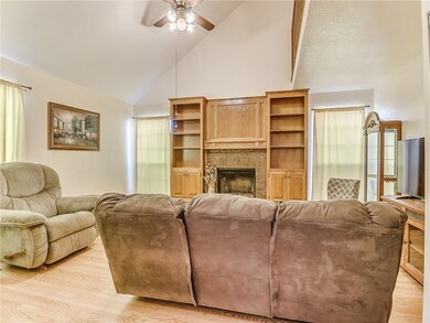 2128 NE 8th St, Moore, OK 73160 - photo 4