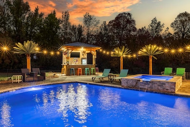 2419 Welch Rd, Soddy Daisy, TN 37379 - photo 5