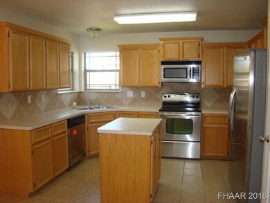 2501 Merle Dr, Copperas Cove, TX 76522 - photo 6