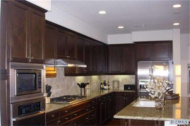 Spacious Kitchen with Upgraded Tile Back Splash
