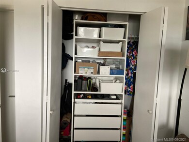 Icon Bay unit 2006, Miami, FL 33137 - photo 7