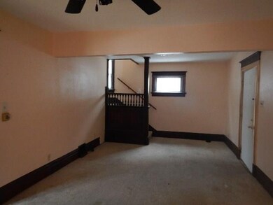 1534 6th Ave SE, Cedar Rapids, IA 52403 - photo 2