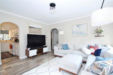 3924 41st St, Des Moines, IA 50310 - photo 7