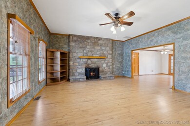 7352 E Verdigris Dr, Claremore, OK 74019 - photo 5