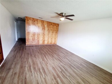 2765 Erin Dr, Marrero, LA 70072 - photo 4