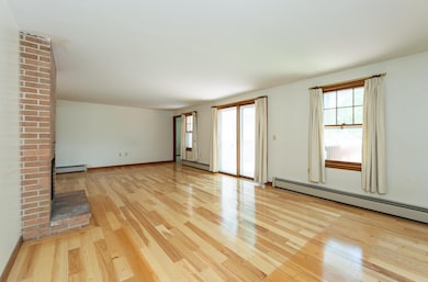 12 Shady Hill Rd, Nashua, NH 03063 - photo 2