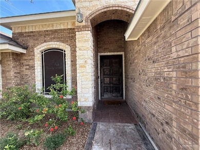 9018 N 22nd Ln, McAllen, TX 78504 - photo 2