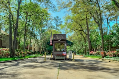 11711 Memorial Dr unit 563, Houston, TX 77024 - photo 6