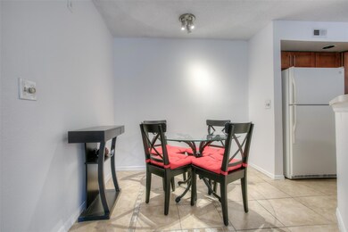 663 Vista Isles Dr unit 1714, Plantation, FL 33325 - photo 3