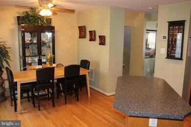 817 Tipton Rd, Middle River, MD 21220 - photo 3