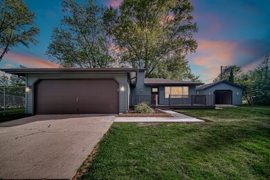 3571 W 74th Ct, Merrillville, IN 46410 - photo 2