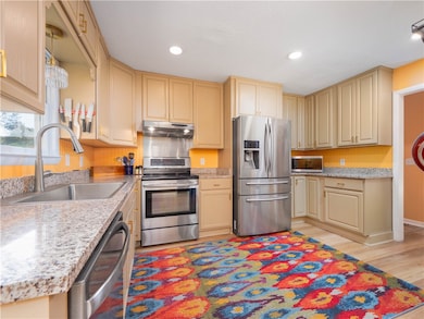 138 Crossbrook Dr, Brunswick, GA 31525 - photo 7