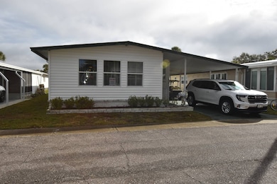 544 Parakeet Ln, Largo, FL 33770 - photo 2