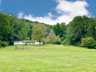 2250 Omega Park Rd, Somerset, KY 42501 - photo 7