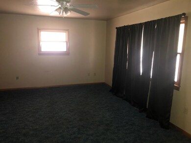 730 S Monroe St, Hugoton, KS 67951 - photo 2