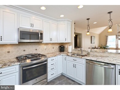 16 Saddle Ln, Swedesboro, NJ 08085 - photo 5