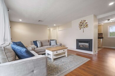 19 Fenway Dr, Framingham, MA 01701 - photo 5