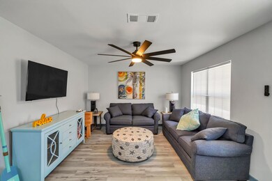 1832 Esplanade St, Navarre, FL 32566 - photo 4