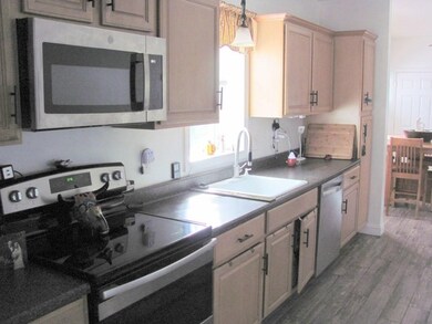 930 Westminster Hill Rd, Fitchburg, MA 01420 - photo 3