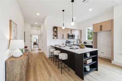 415 Clearwater St unit A/B, Houston, TX 77029 - photo 3