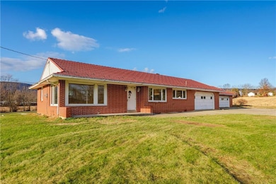 4729 Mountain Rd, Slatington, PA 18080 - photo 5