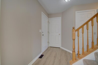 DSC_1446_47_48_49_50Interior01