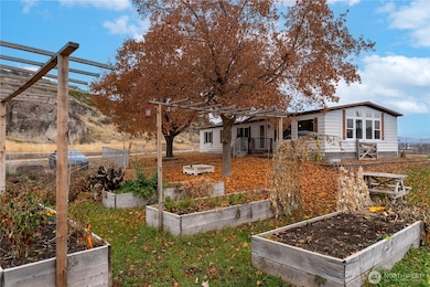 44 Nickles Rd, Okanogan, WA 98840 - photo 5