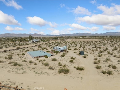 35330 Foothill Rd, Lucerne Valley, CA 92356 - photo 2