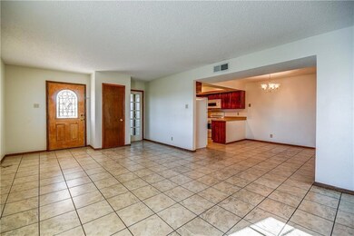 1500 Pintoresco Dr, El Paso, TX 79935 - photo 5
