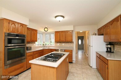 6423 Esquire Dr, Sykesville, MD 21784 - photo 6